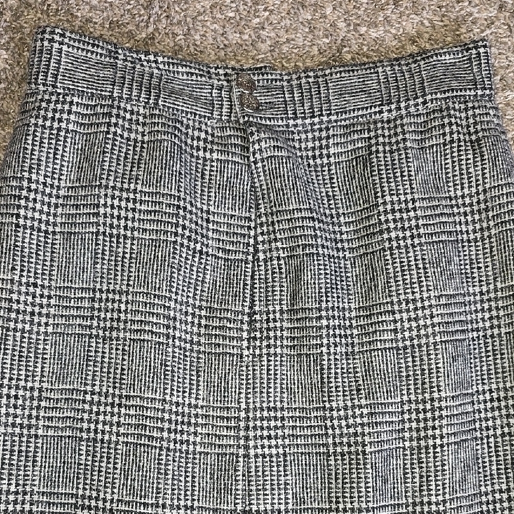 Vintage Black and Cream Knee-Length Pleated Pencil Skirt Made In Italy - Picture 5 of 7